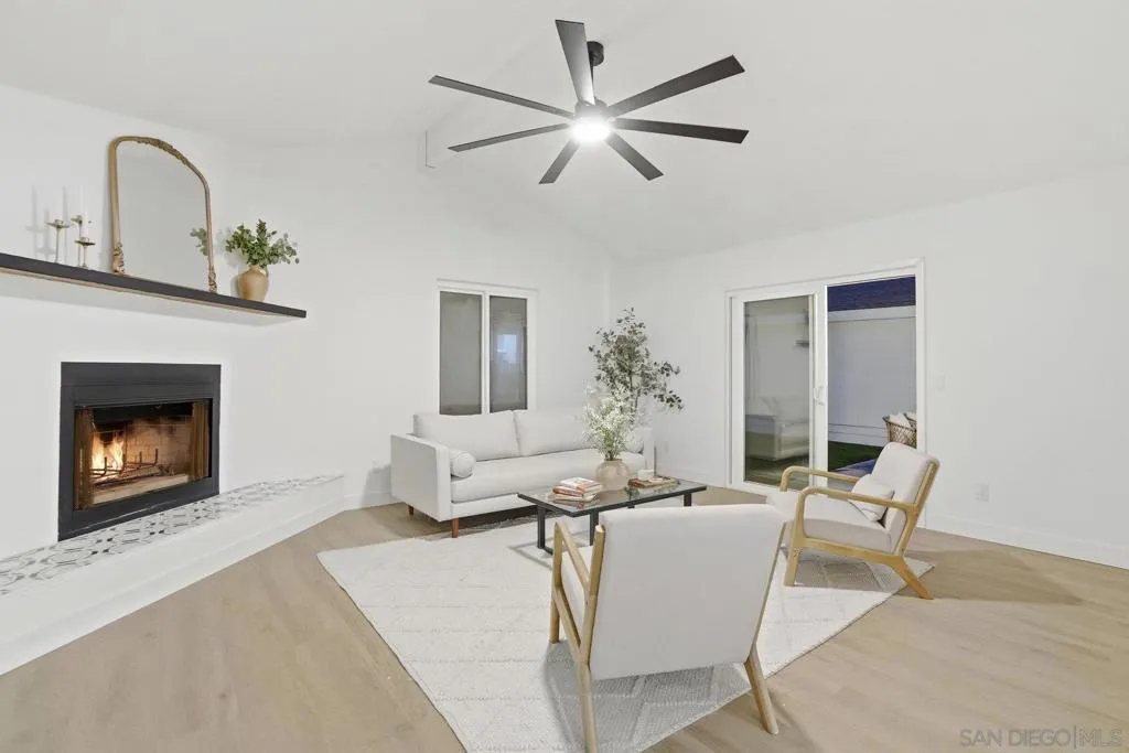 7427 Margerum Ave, San Diego, California 92120 home-pic-18